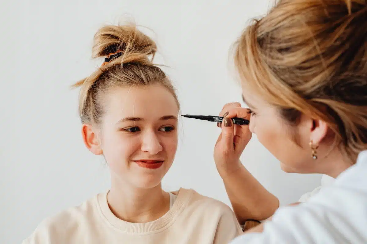 sourcils  beauté