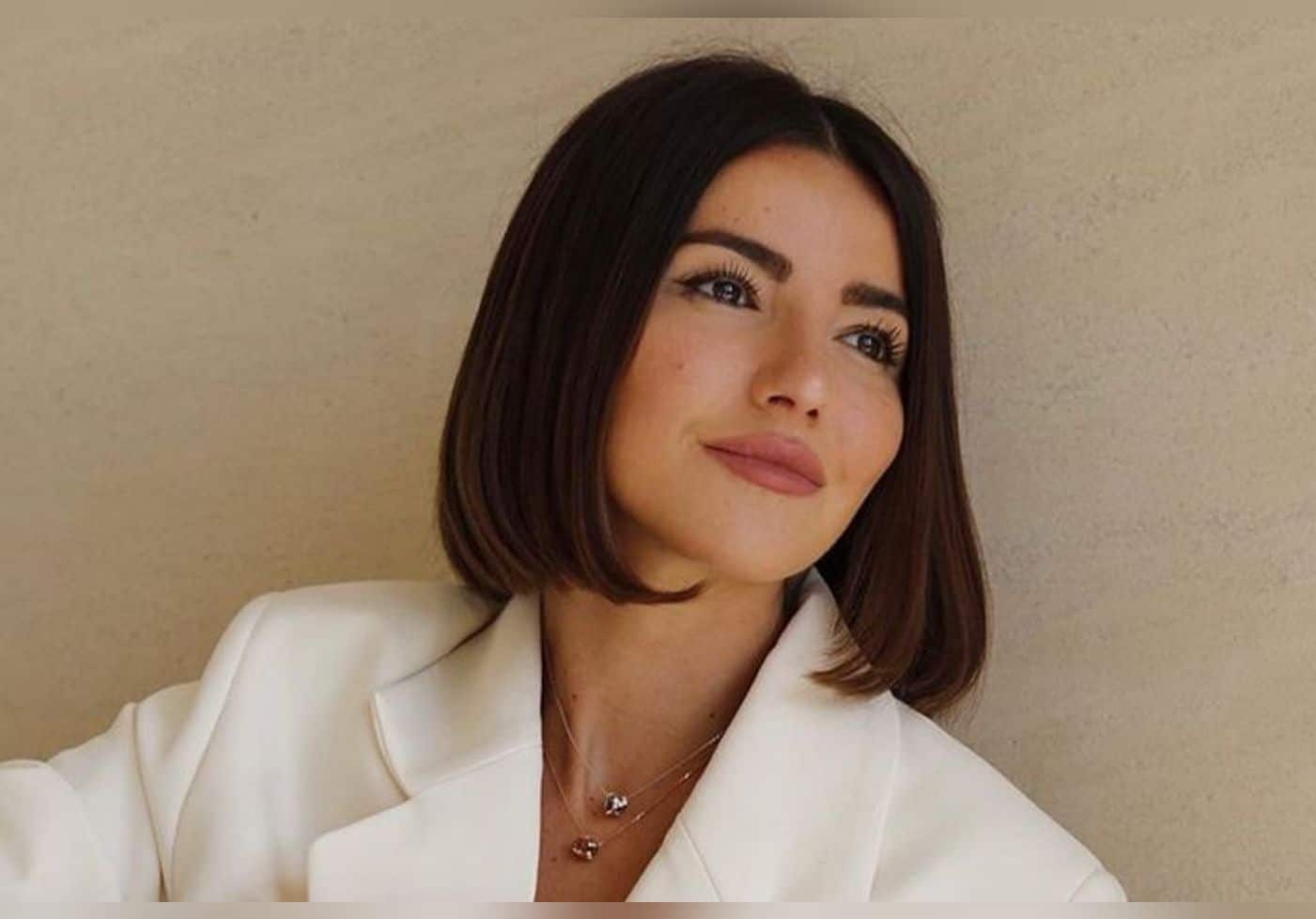 carré plongeant court